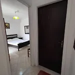 Apartment Seashell